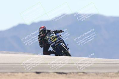 media/Oct-30-2025-Racers Edge (Thu) [[dabbdaf680]]/3-B Group/Session 4 Turn 9/